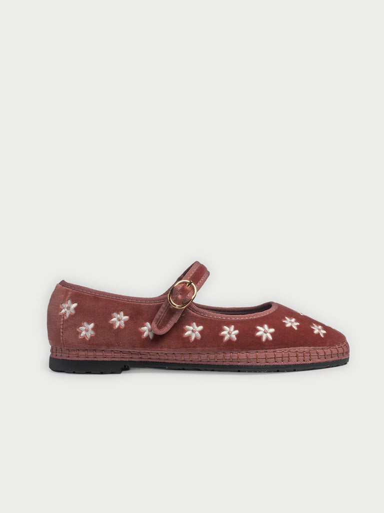 Daisy Embroidered Mary Jane