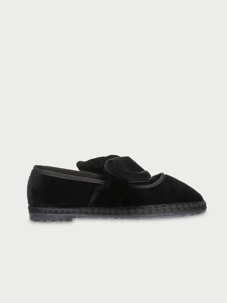 Lyra Black