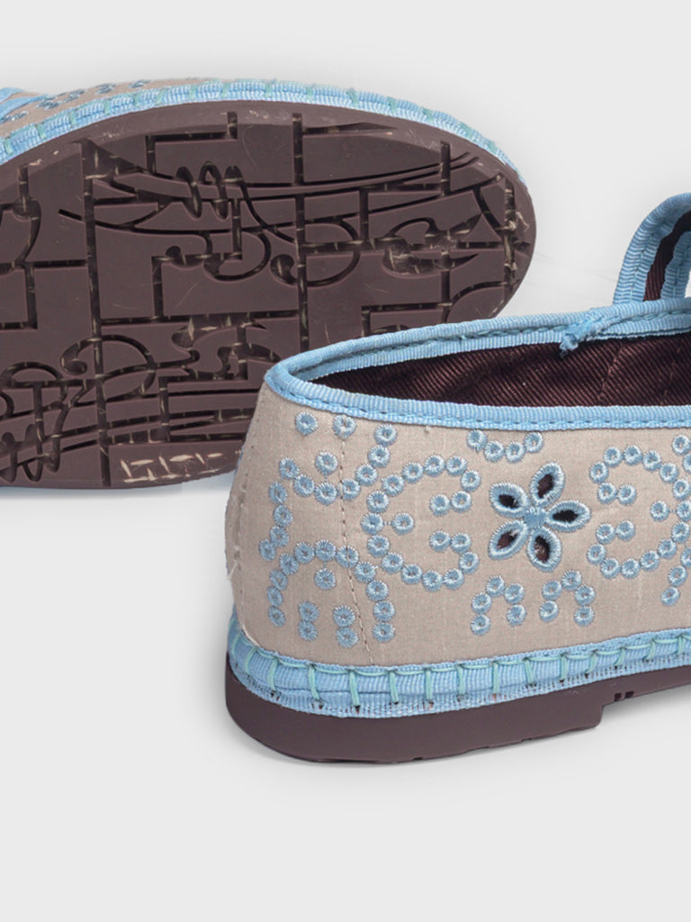 Eyelet Embroidered Claire